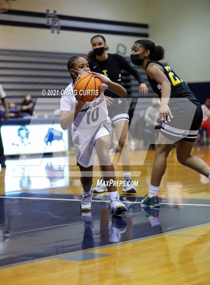 Thumbnail 2 in Independence @ Hickory Ridge photogallery.