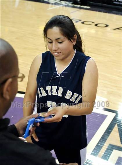 Thumbnail 3 in Modesto Christian vs. Mater Dei (CIF State D4 Final) photogallery.