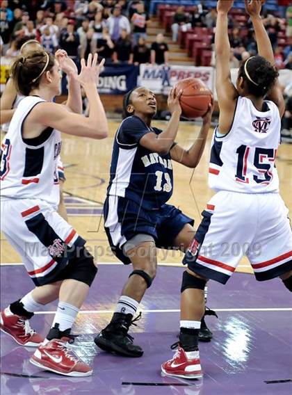 Thumbnail 1 in Modesto Christian vs. Mater Dei (CIF State D4 Final) photogallery.