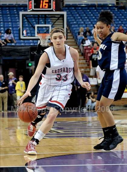 Thumbnail 2 in Modesto Christian vs. Mater Dei (CIF State D4 Final) photogallery.