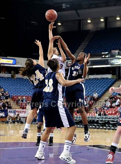Thumbnail 1 in Modesto Christian vs. Mater Dei (CIF State D4 Final) photogallery.