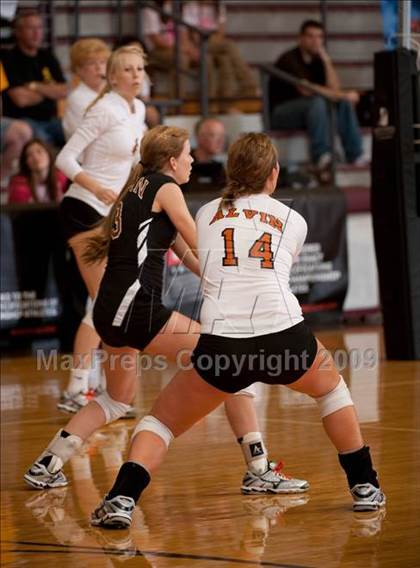 Thumbnail 1 in Alvin vs. Dulles (Pearland Volleyball Classic) photogallery.