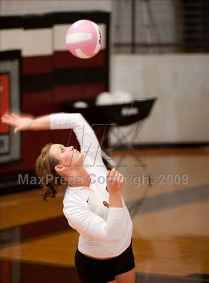 Thumbnail 2 in Alvin vs. Dulles (Pearland Volleyball Classic) photogallery.