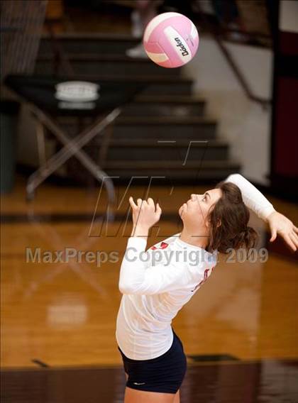 Thumbnail 2 in Alvin vs. Dulles (Pearland Volleyball Classic) photogallery.