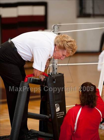 Thumbnail 1 in Alvin vs. Dulles (Pearland Volleyball Classic) photogallery.