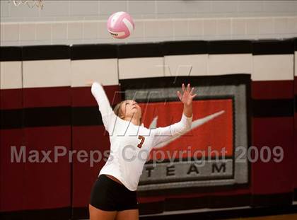 Thumbnail 1 in Alvin vs. Dulles (Pearland Volleyball Classic) photogallery.