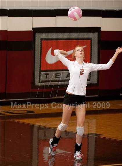Thumbnail 2 in Alvin vs. Dulles (Pearland Volleyball Classic) photogallery.