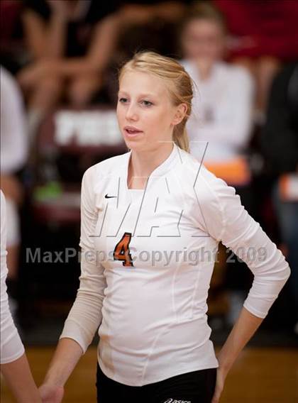 Thumbnail 3 in Alvin vs. Dulles (Pearland Volleyball Classic) photogallery.