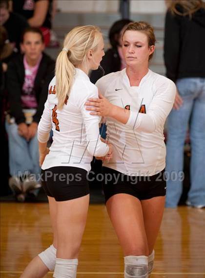 Thumbnail 1 in Alvin vs. Dulles (Pearland Volleyball Classic) photogallery.