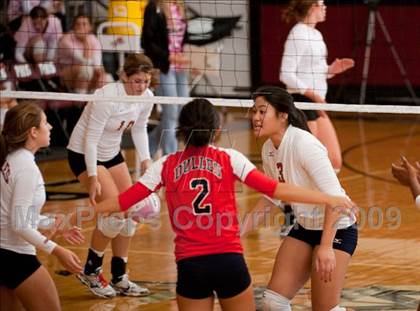 Thumbnail 3 in Alvin vs. Dulles (Pearland Volleyball Classic) photogallery.