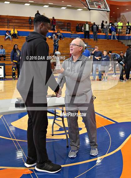 Thumbnail 1 in Hamilton Heights Christian Academy vs. Spartanburg Day (Chick-Fil-A Classic) photogallery.