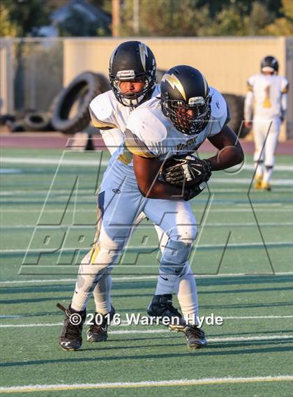 Thumbnail 3 in Wilcox @ Monterey Trail photogallery.