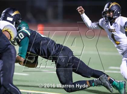 Thumbnail 1 in Wilcox @ Monterey Trail photogallery.