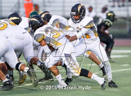 Thumbnail 1 in Wilcox @ Monterey Trail photogallery.