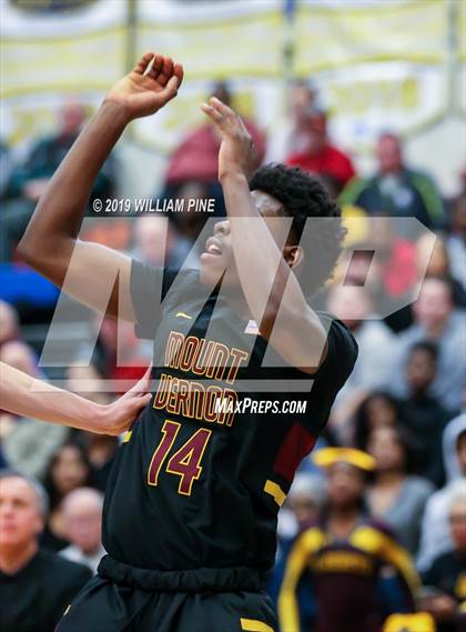 Thumbnail 3 in Mount Vernon vs. Kingston (NYSPHSAA Class AA Regional Final) photogallery.
