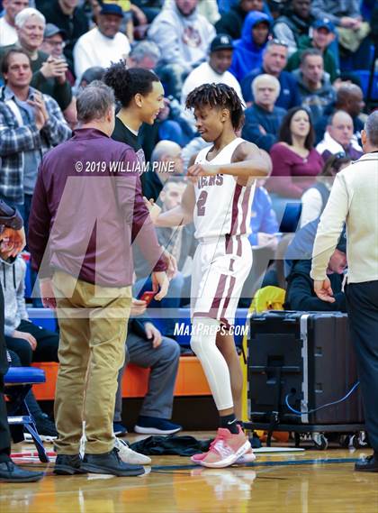 Thumbnail 3 in Mount Vernon vs. Kingston (NYSPHSAA Class AA Regional Final) photogallery.