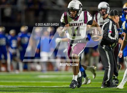 Thumbnail 2 in Lockhart vs Alamo Heights (UIL football 5A Region 4 Bi-District Playoff) photogallery.