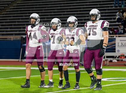 Thumbnail 2 in Lockhart vs Alamo Heights (UIL football 5A Region 4 Bi-District Playoff) photogallery.