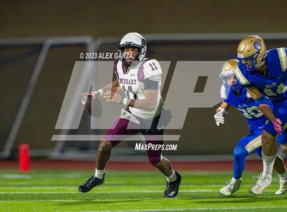 Thumbnail 1 in Lockhart vs Alamo Heights (UIL football 5A Region 4 Bi-District Playoff) photogallery.