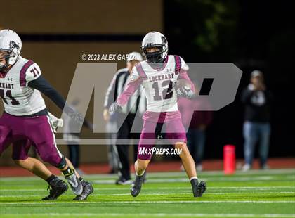Thumbnail 3 in Lockhart vs Alamo Heights (UIL football 5A Region 4 Bi-District Playoff) photogallery.