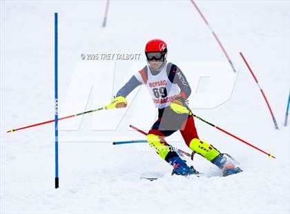 Thumbnail 1 in MCPSAC Hunt Hollow Slalom (First Run) photogallery.