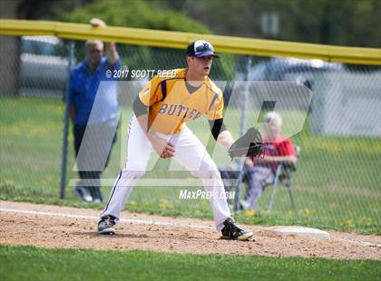 Thumbnail 2 in Archbishop Moeller @ Butler photogallery.