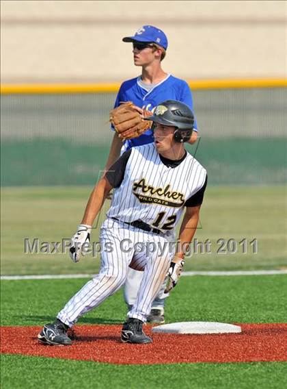 Thumbnail 3 in Dodd City vs Archer City (UIL 1A Region 2 Semifinals) photogallery.