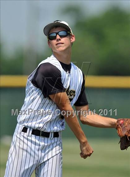 Thumbnail 2 in Dodd City vs Archer City (UIL 1A Region 2 Semifinals) photogallery.