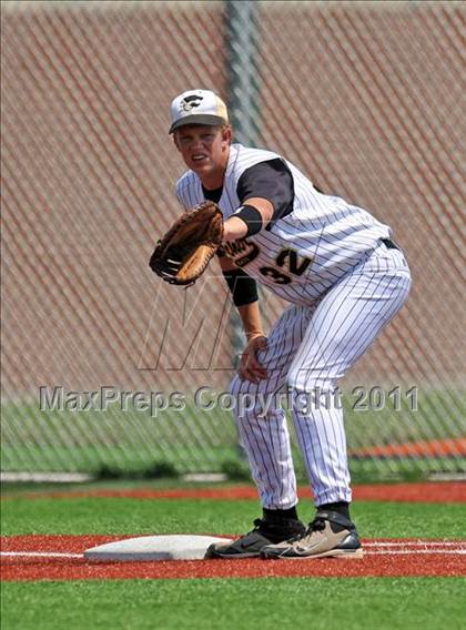 Thumbnail 3 in Dodd City vs Archer City (UIL 1A Region 2 Semifinals) photogallery.