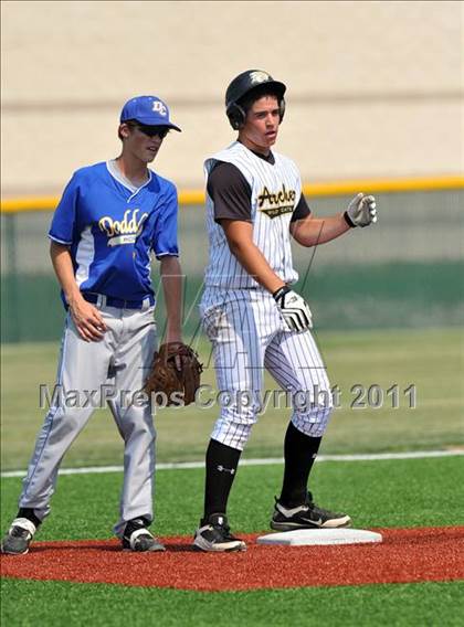 Thumbnail 2 in Dodd City vs Archer City (UIL 1A Region 2 Semifinals) photogallery.