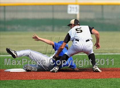 Thumbnail 3 in Dodd City vs Archer City (UIL 1A Region 2 Semifinals) photogallery.
