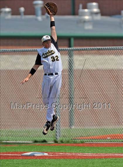 Thumbnail 1 in Dodd City vs Archer City (UIL 1A Region 2 Semifinals) photogallery.
