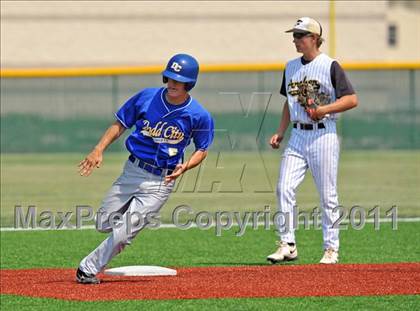 Thumbnail 1 in Dodd City vs Archer City (UIL 1A Region 2 Semifinals) photogallery.