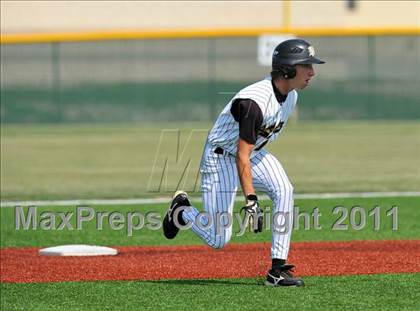 Thumbnail 2 in Dodd City vs Archer City (UIL 1A Region 2 Semifinals) photogallery.