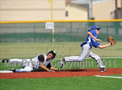 Thumbnail 1 in Dodd City vs Archer City (UIL 1A Region 2 Semifinals) photogallery.
