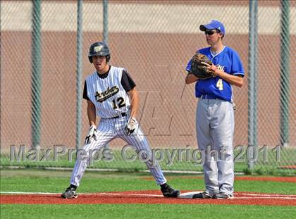 Thumbnail 2 in Dodd City vs Archer City (UIL 1A Region 2 Semifinals) photogallery.