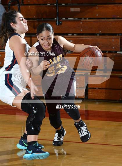 Thumbnail 2 in Valley Christian @ Maranatha photogallery.