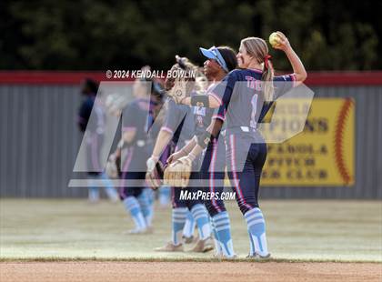 Thumbnail 1 in South Panola @ Ridgeland photogallery.