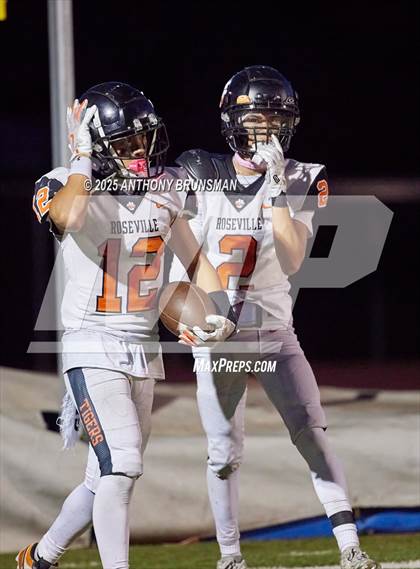 Thumbnail 2 in JV: Roseville @ Del Campo photogallery.