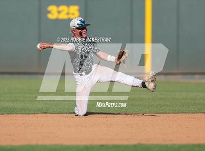 Thumbnail 1 in Southlake Carroll vs. Reagan (UIL 6A Baseball Final) photogallery.