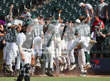 Thumbnail 3 in Southlake Carroll vs. Reagan (UIL 6A Baseball Final) photogallery.