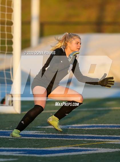 Thumbnail 2 in Wilson @ San Dimas photogallery.