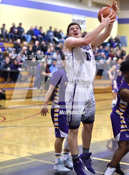 Thumbnail 2 in Sumner @ Puyallup photogallery.