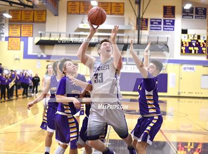 Thumbnail 1 in Sumner @ Puyallup photogallery.