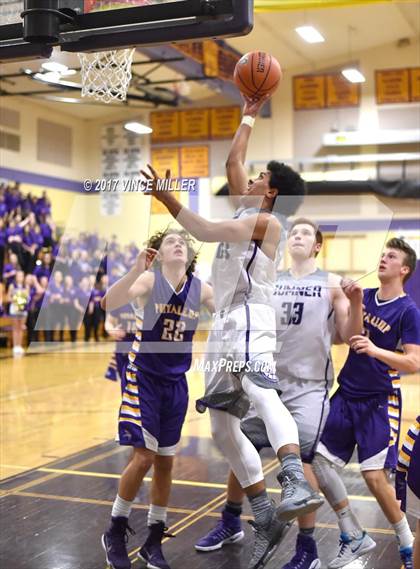 Thumbnail 1 in Sumner @ Puyallup photogallery.