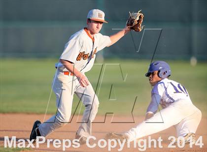 Thumbnail 2 in Westwood vs Pflugerville photogallery.