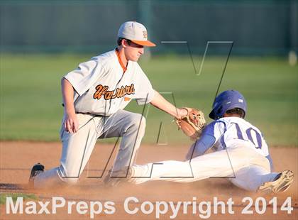 Thumbnail 2 in Westwood vs Pflugerville photogallery.