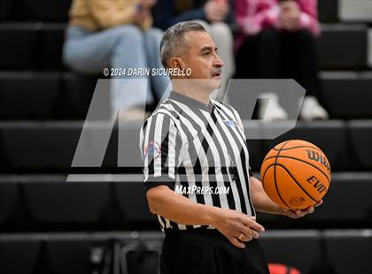 Thumbnail 3 in Gilbert Christian vs. Horizon (Saguaro Holiday Classic) photogallery.
