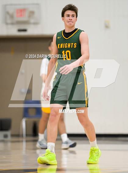 Thumbnail 3 in Gilbert Christian vs. Horizon (Saguaro Holiday Classic) photogallery.