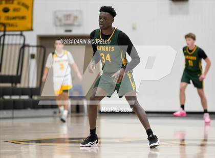 Thumbnail 2 in Gilbert Christian vs. Horizon (Saguaro Holiday Classic) photogallery.